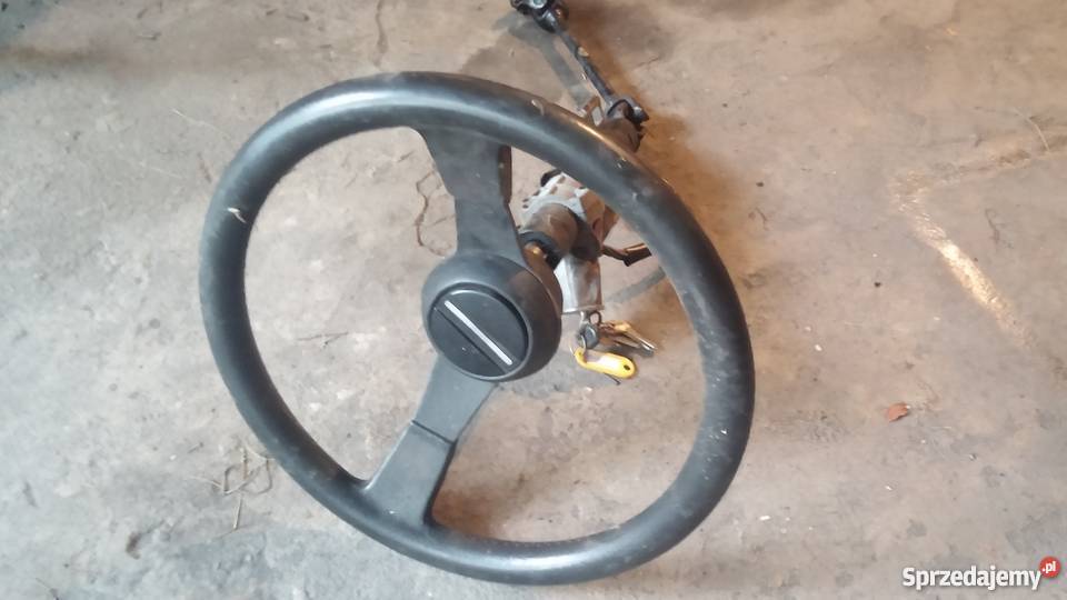 Fiat 126p kolumna kierownicza z kierownicą i śląskie Radlin