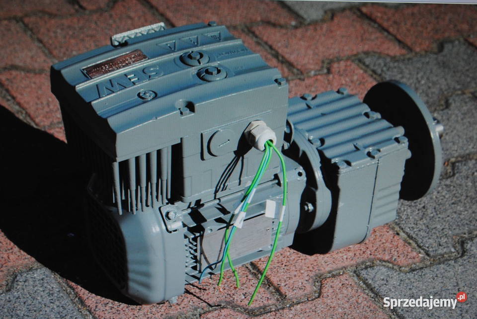 Motoreduktor 011055kw 28138obr FALOWNIK Sew Kargowa sprzedam