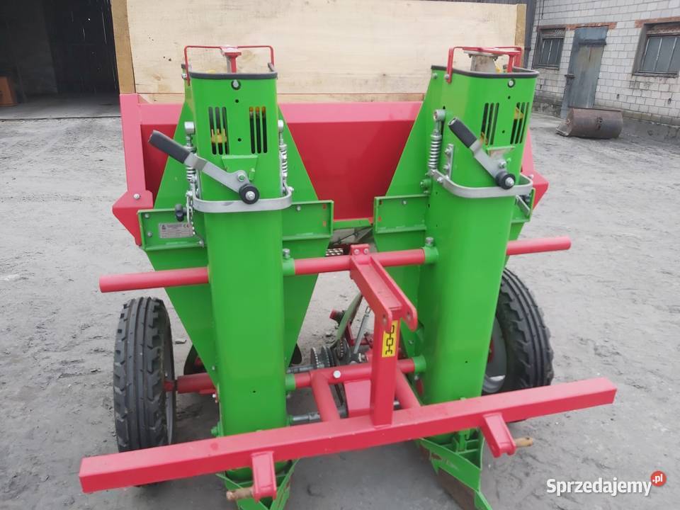 Sadzarka Unia Kora 2 Nowa Transport Sadzenie/siewniki Złota