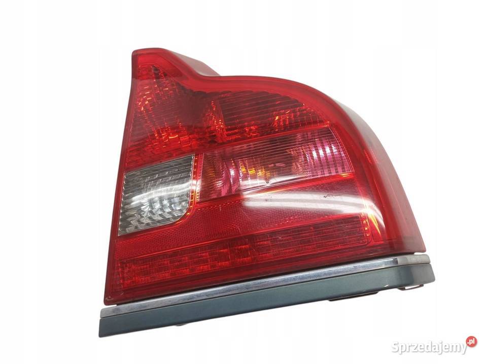 LAMPA TYŁ PRAWA LIFT FL Volvo S80 I 19982006 Rok produkcji 2003