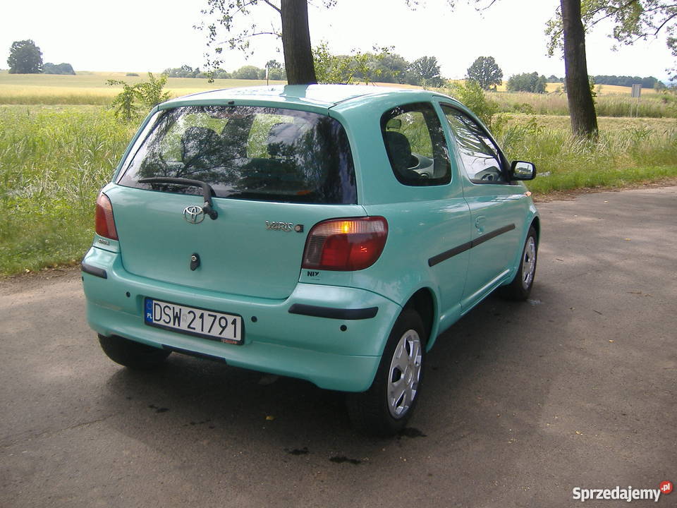 Toyota Yaris w orginale Dzierżoniów Sprzedajemy.pl