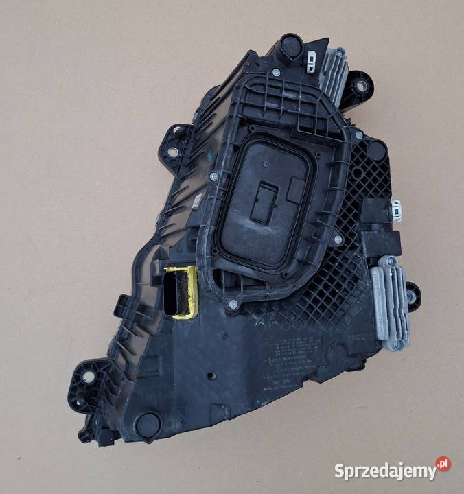 VOLVO FH5 REFLEKTOR PRAWY FULL LED LAMPA PRAWA prawe Bieleń sprzedam