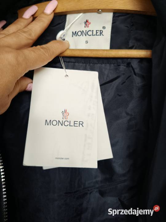Nowa kurtka Moncler S