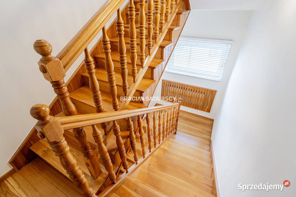 Dom wolnostojący Kraków Ignacego Sewera 330 148m2