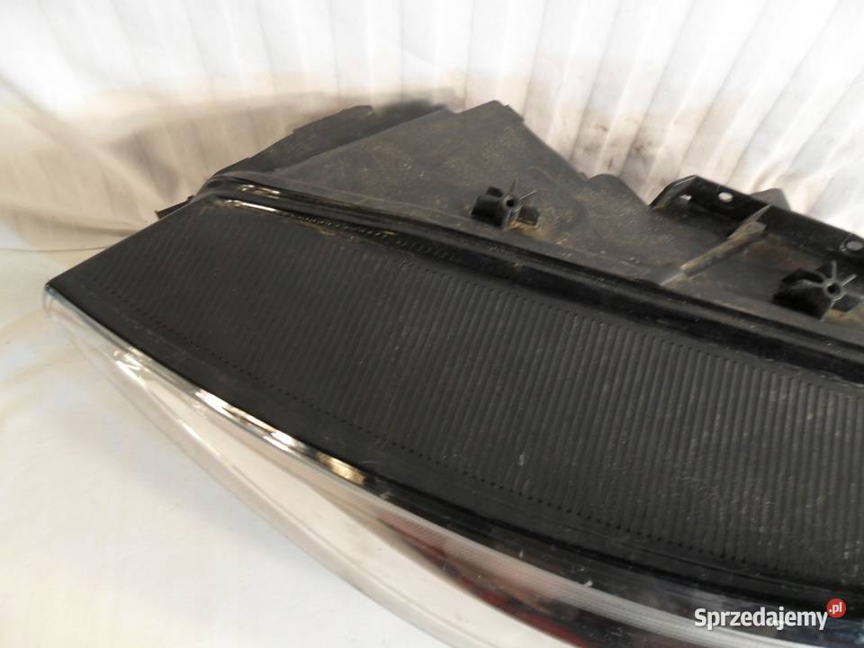 Vw ID4 Lampa przednia prawa osobowe Nowy Tomyśl sprzedam