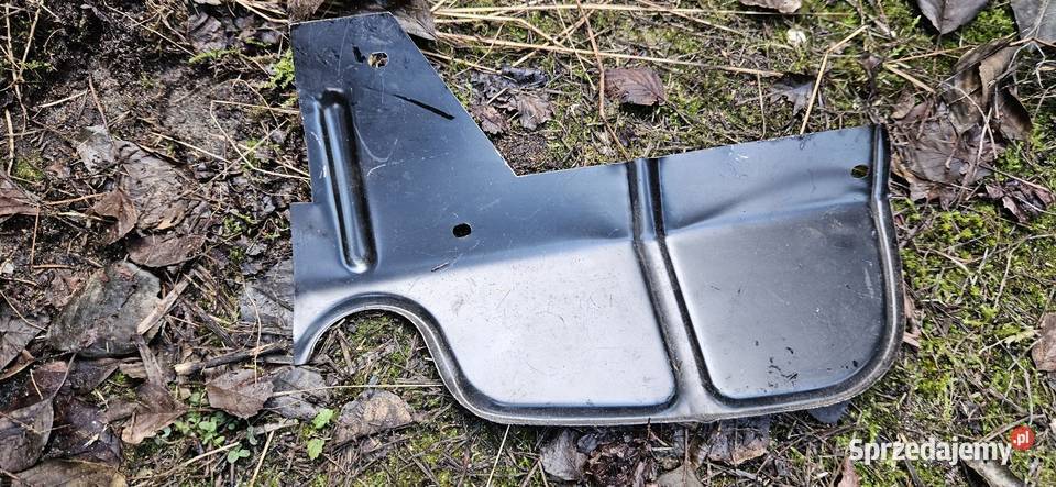 Nowaze starych zapasów osłona tłumnika Fiat 126p Osłony silnika Barlinek sprzedam