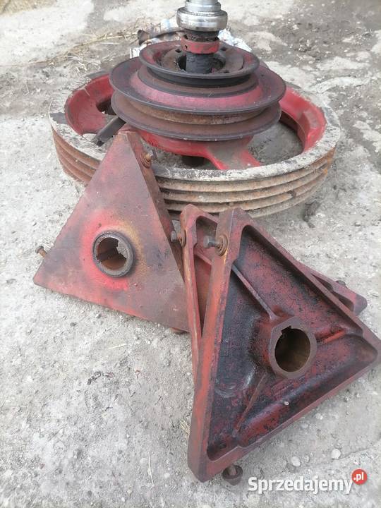 Koło pasowe napęd młocarni silnik podajnik IHC Łomża