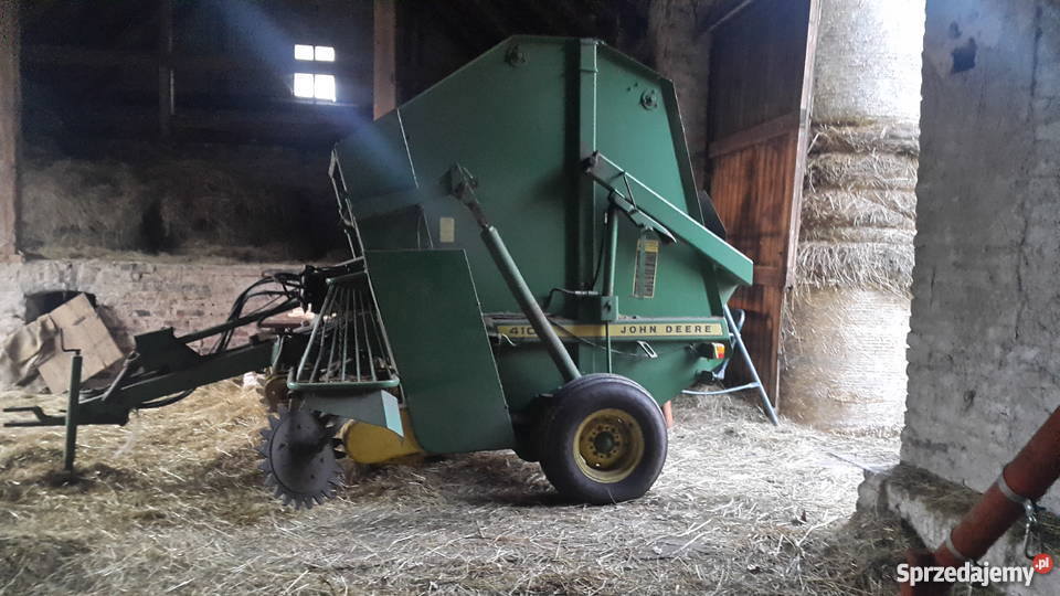 Prasa zwijajaca John Deere 410 maszyny do zbioru roślin Borowe