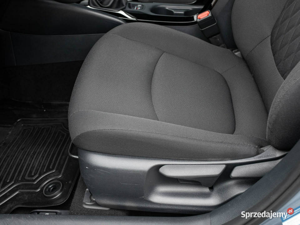 Toyota Corolla WJ8331L15 Comfort Kcofania 2 aluminiowe felgi sprzedam