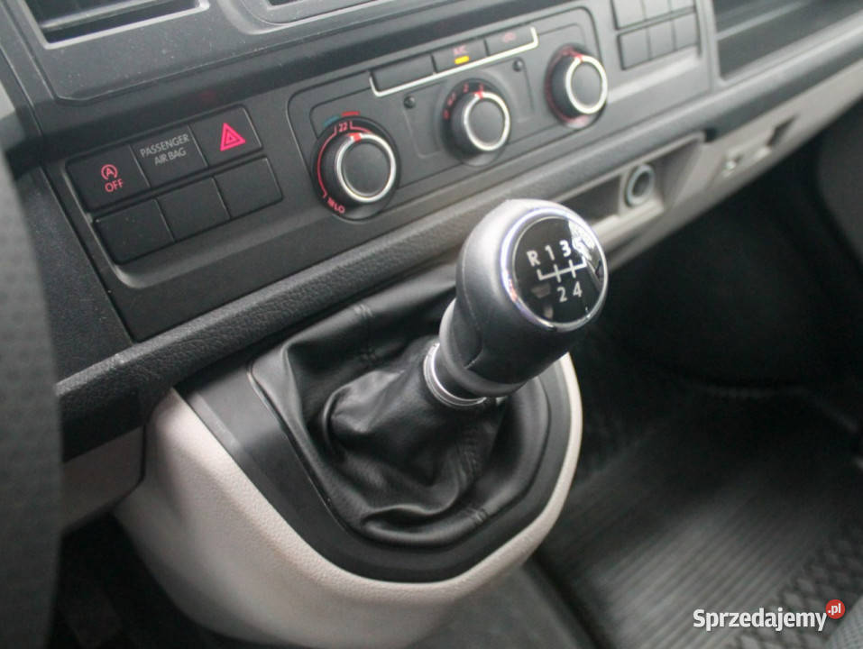 Volkswagen Transporter VW T5 LIFT T6 20 TDI 102 biały Zielenin