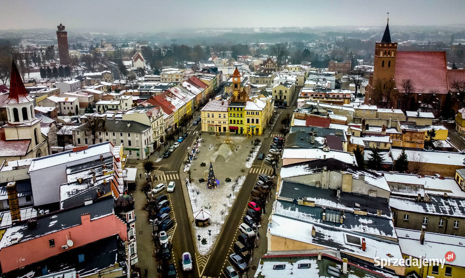 Usługi dronem filmy i zdjęcia z dronalotu ptaka Rypin