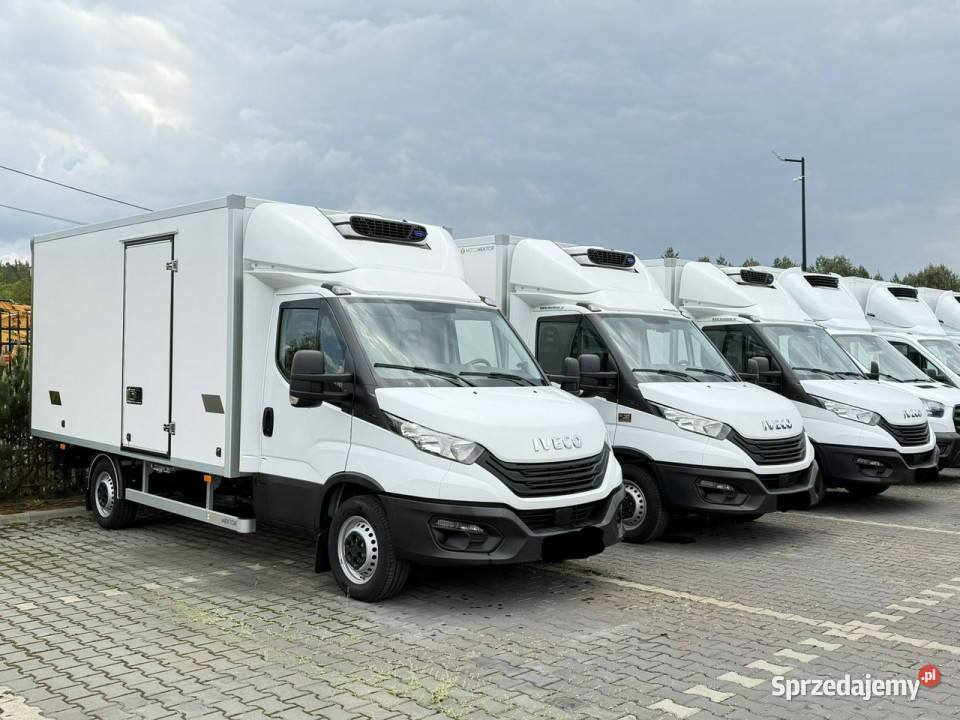 Iveco Daily 35S16 V CHŁODNIA 2929 8Palet Salon Rok produkcji 2023 Widełki