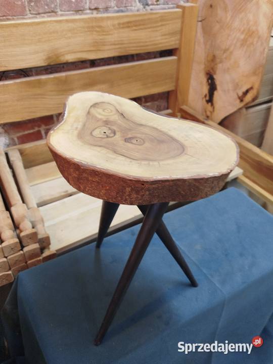 Kwietnik stołek podstawka Postolice