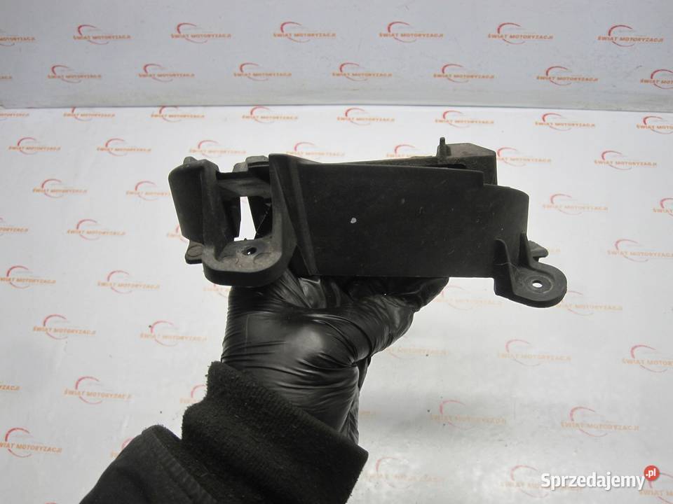 KIA SPORTAGE III 12r ślizg halogenu lewy przód osobowe Części montażowe świętokrzyskie