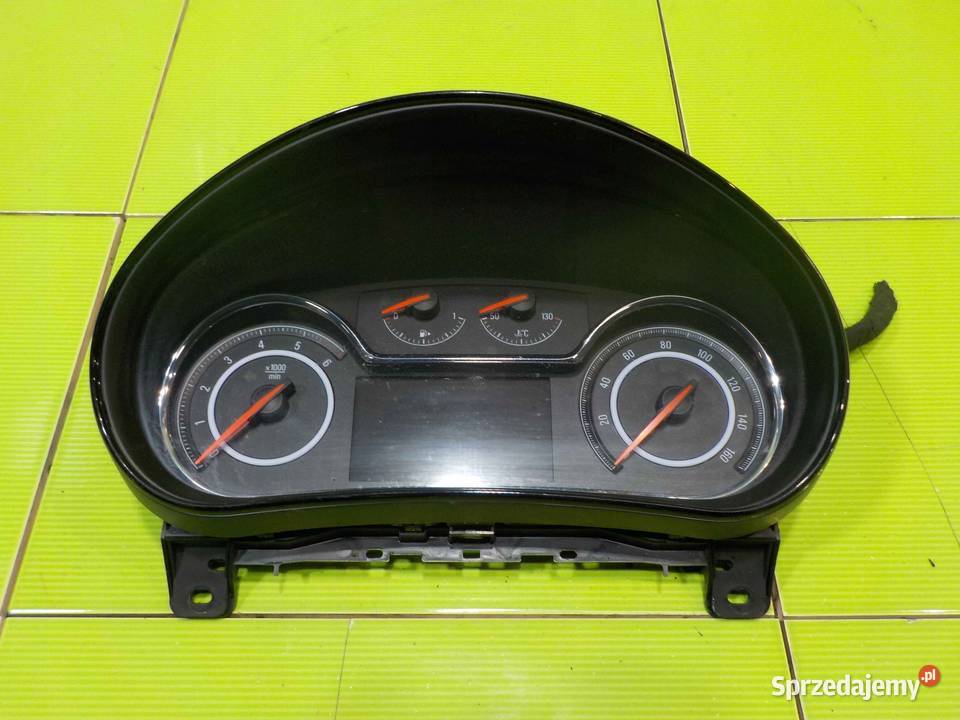 OPEL INSIGNIA A LIFT 16 CDTI 16r licznik zegary