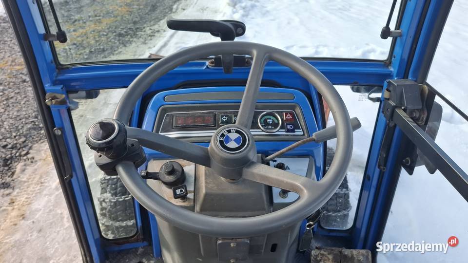 Traktor Iseki 2120 z Kabiną 4x4 Mały przebieg Mszana Dolna