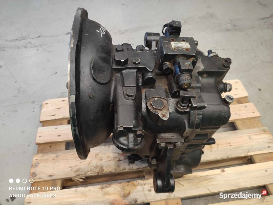 Skrzynia biegów Manitou MT732 258799 Wilkowo sprzedam