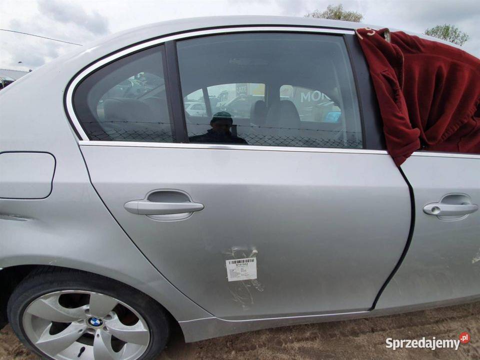 DRZWI PRAWE TYŁ BMW E60 530D TITANSILBER osobowe Lipno