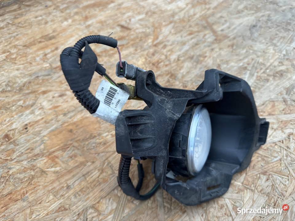 Koszyk uchwyt halogen prawy rh Toyota proace I 1 Rok produkcji 2013 Sieraków