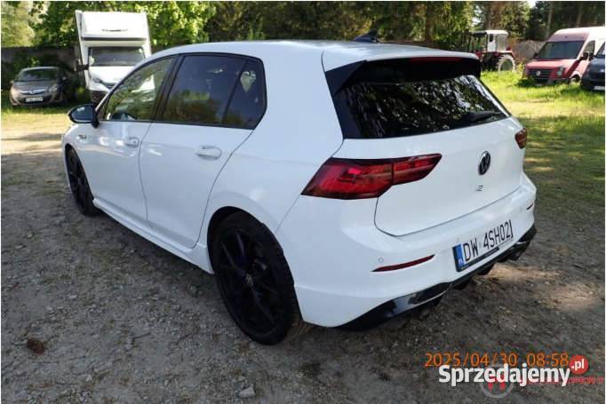 VOLKSWAGEN GOLF VIII 20 2022 198400 ccm 320 automatyczna Wrocław