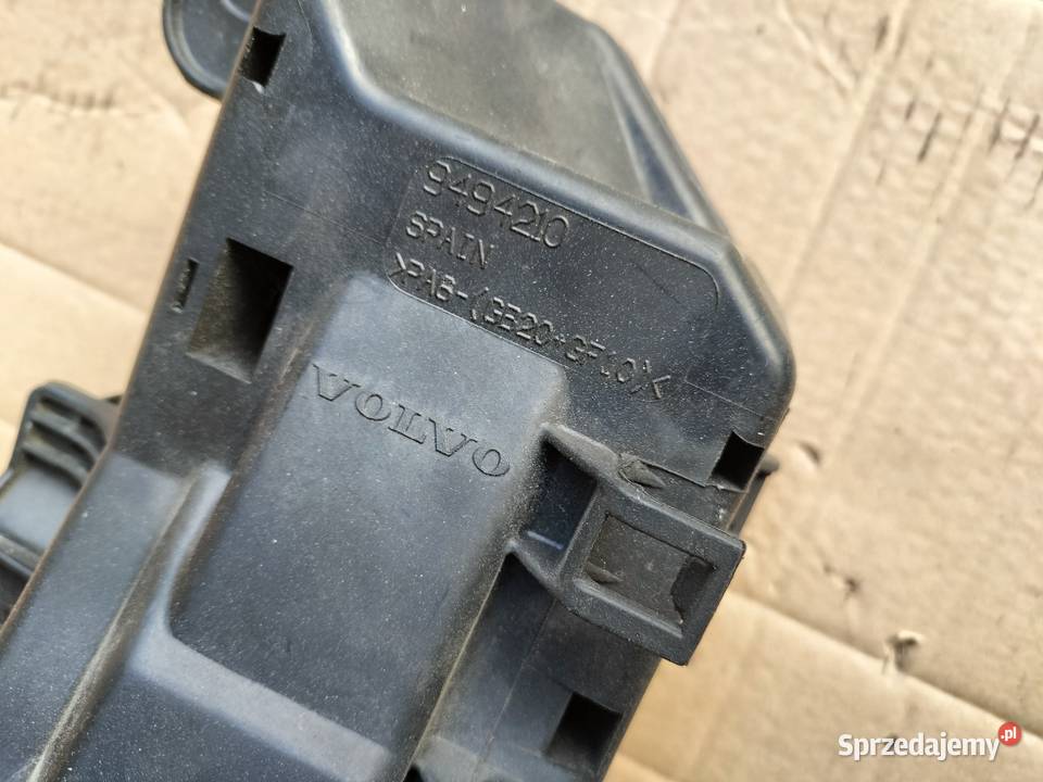 VOLVO V70 S60 XC70 OBUDOWA SKRZYNKI sprzedam