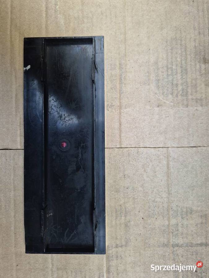 Fiat 125p emblemat polski fiat zaślepka licencja Emblematy Jaworzno