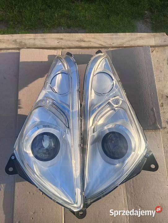 Reflektory przednie Holland T5 T6 47495283 Dzierżoniów