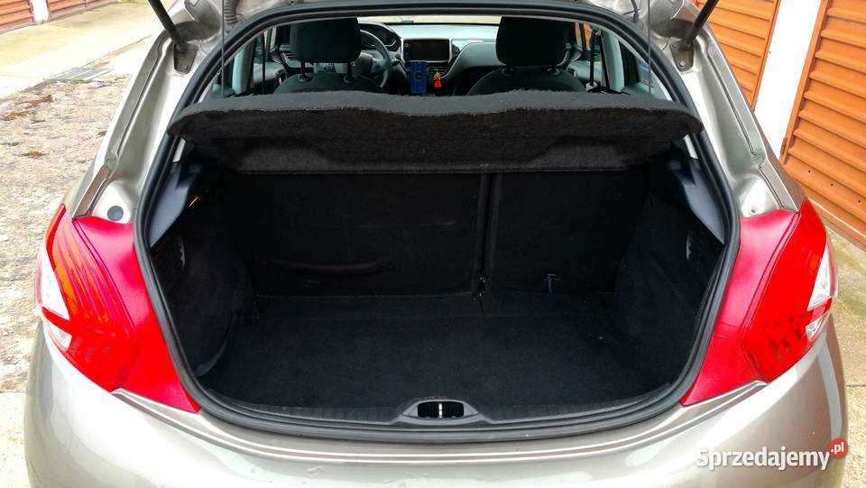 Peugeot 208 Polski Salon TempomatNaviPartronic5 manualna Szczecin