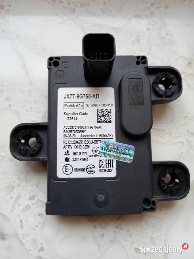 Radar Ford EDGE JX7T9G768AD i mocowanie osobowe