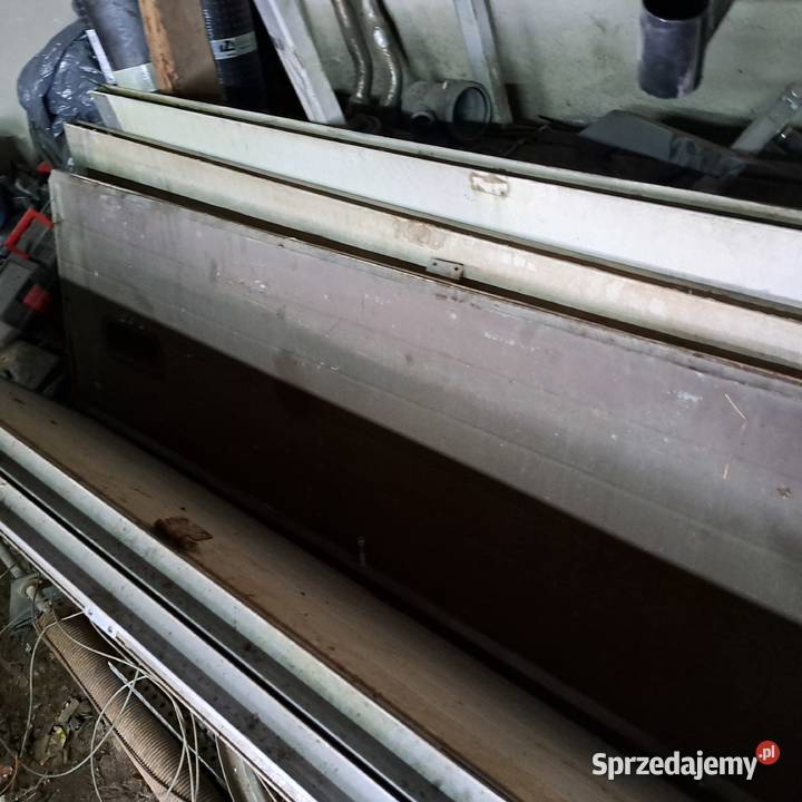 Brama segmentowa 355 x 360 Kamela
