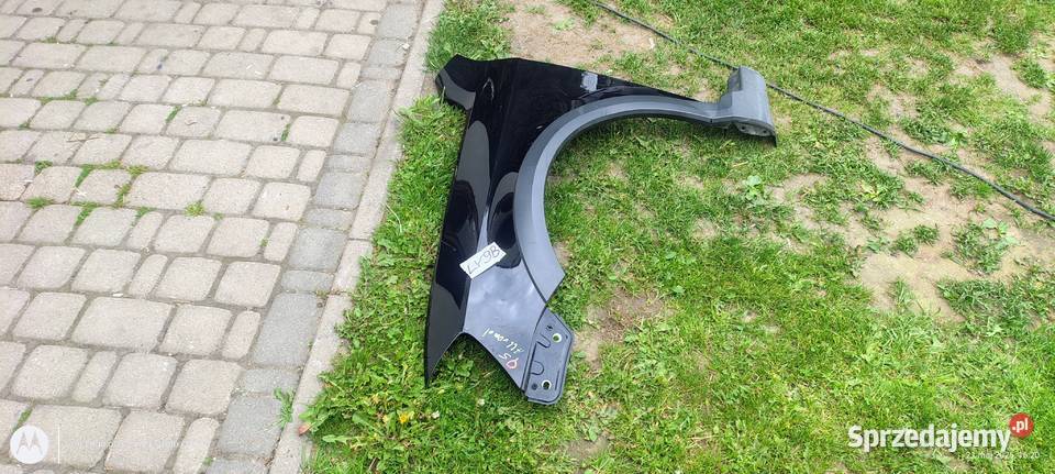 Błotnik przód lewy Audi Q5 allorad lakier ly9b Błotniki