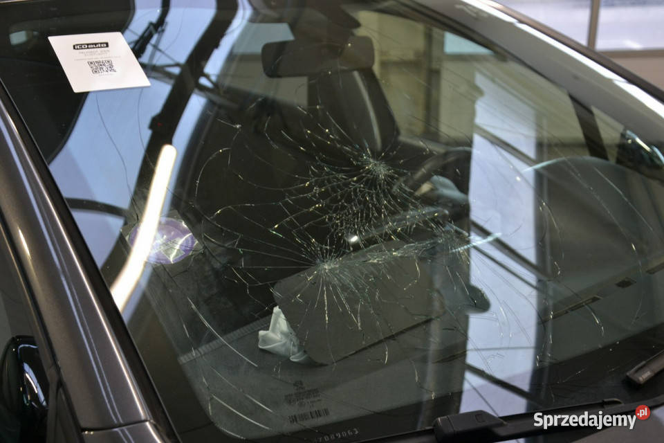 Peugeot 2008 NISKI PRZEBIEG 12 benzyna 110 ledy Samochody osobowe Kęty sprzedam