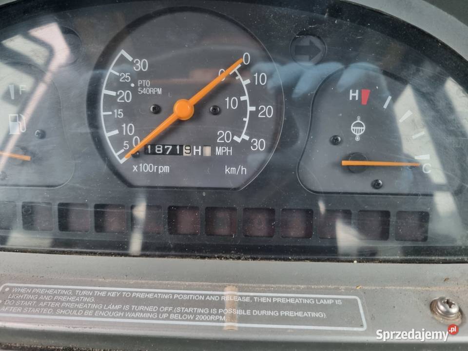 Niezawodny ciągnik rolniczy TYM T 603 świętokrzyskie Kije