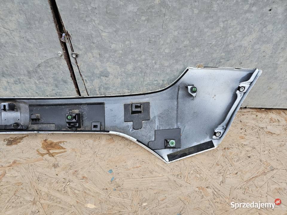 HONDA CIVIC X BLENDA KLAPY BAGAŻNIKA TYŁ