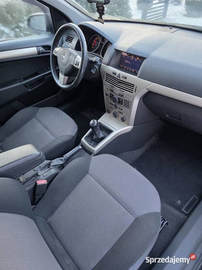 Astra H kombi 2009r 16 115 Gwint Rok produkcji 2009 sprzedam