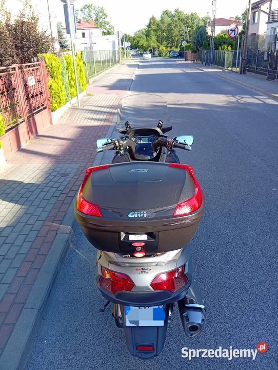 Zamiana Suzuki Burgman 650 2016r uszkodzony Motoryzacja