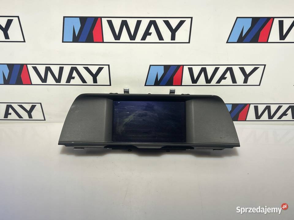 BMW F10 F11 MONITOR WYŚWIETLACZ CENTRALNY EKRAN Liczniki i zegary sprzedam