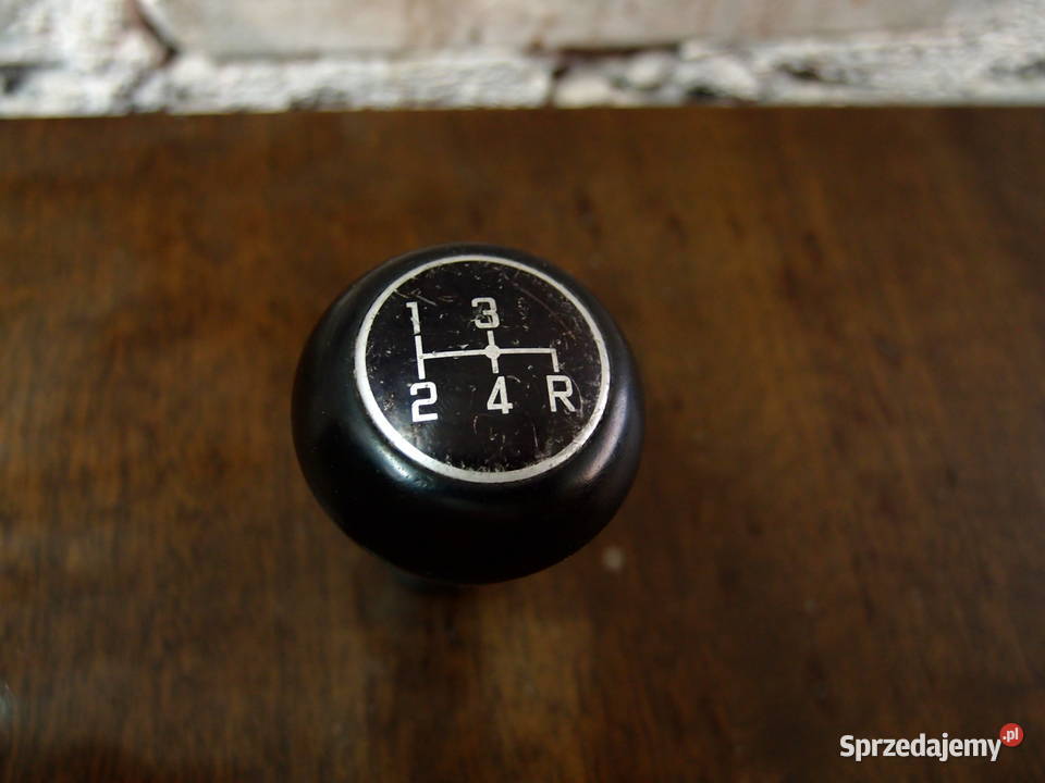Drewniana gałka zmiany biegów FIAT produkcja PRL osobowe sprzedam
