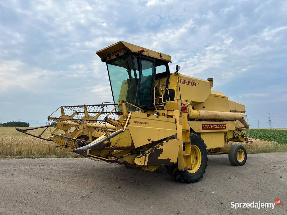 Kombajn New Holland 8050