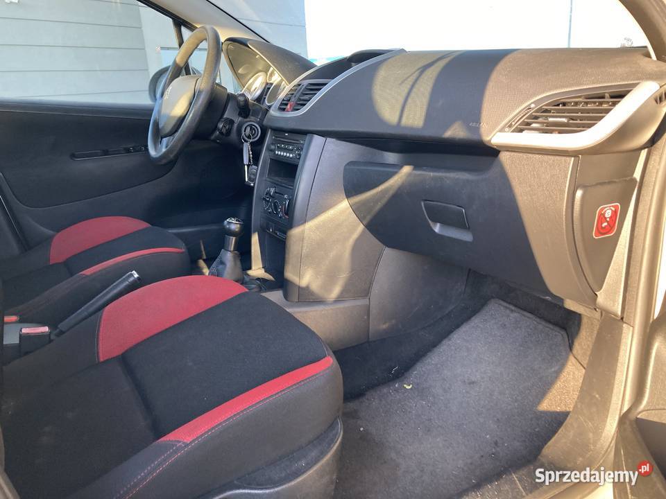 2009 Peugeot 207 Samochody osobowe wielkopolskie Konin