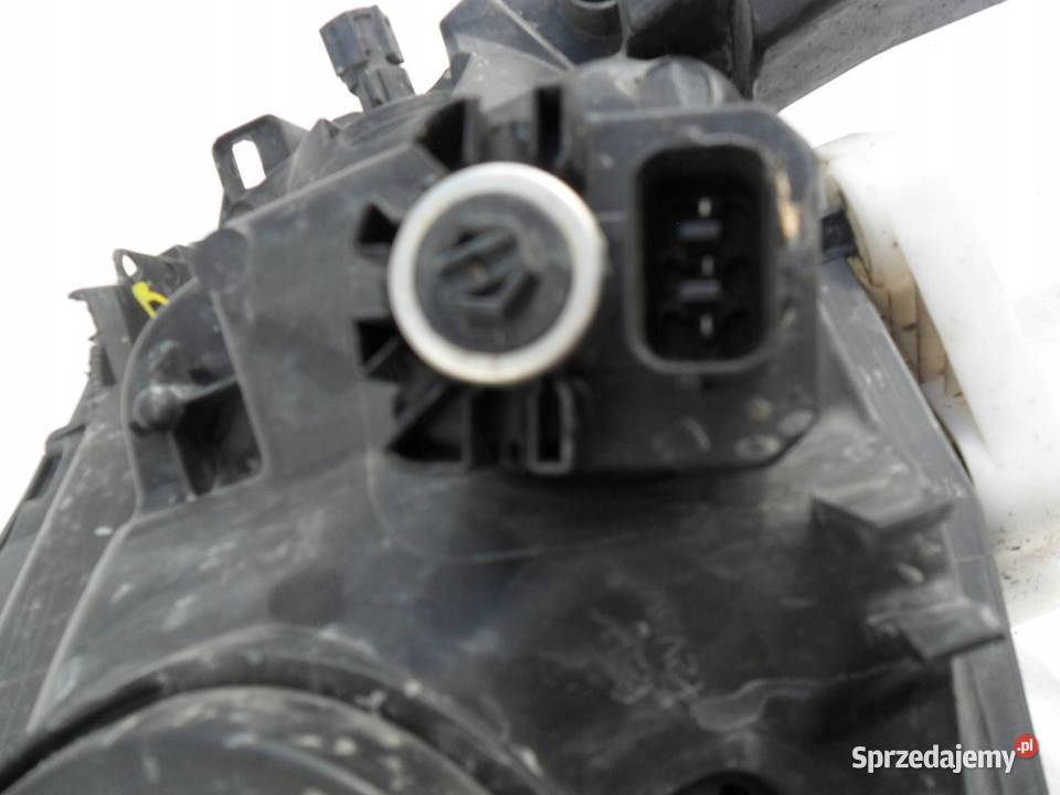 REFLEKTOR PRZÓD STRONA LEWA NISSAN NAVARA D23