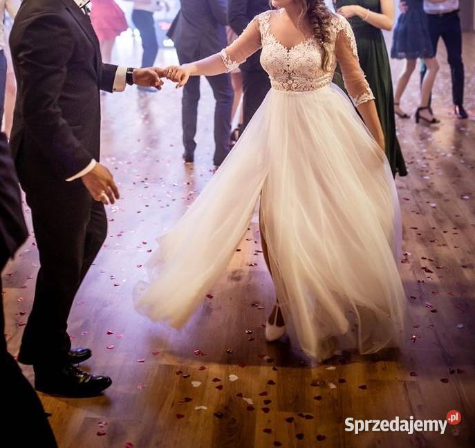 Suknia ślubna z długim rękawem Nowy Sącz