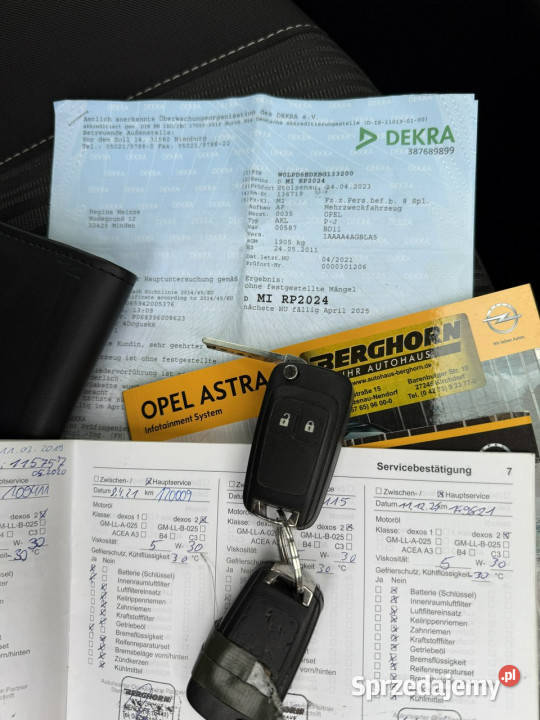 Opel Astra 11r 16 benzyna z Niemiec bezwypadkowa czarny Konradów