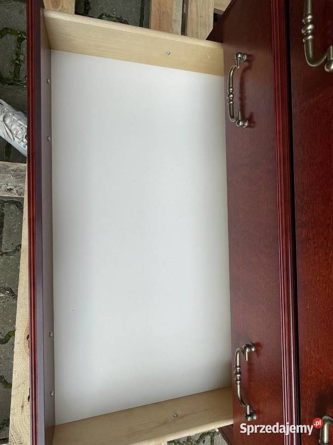 Drewniana komoda Komody sprzedam