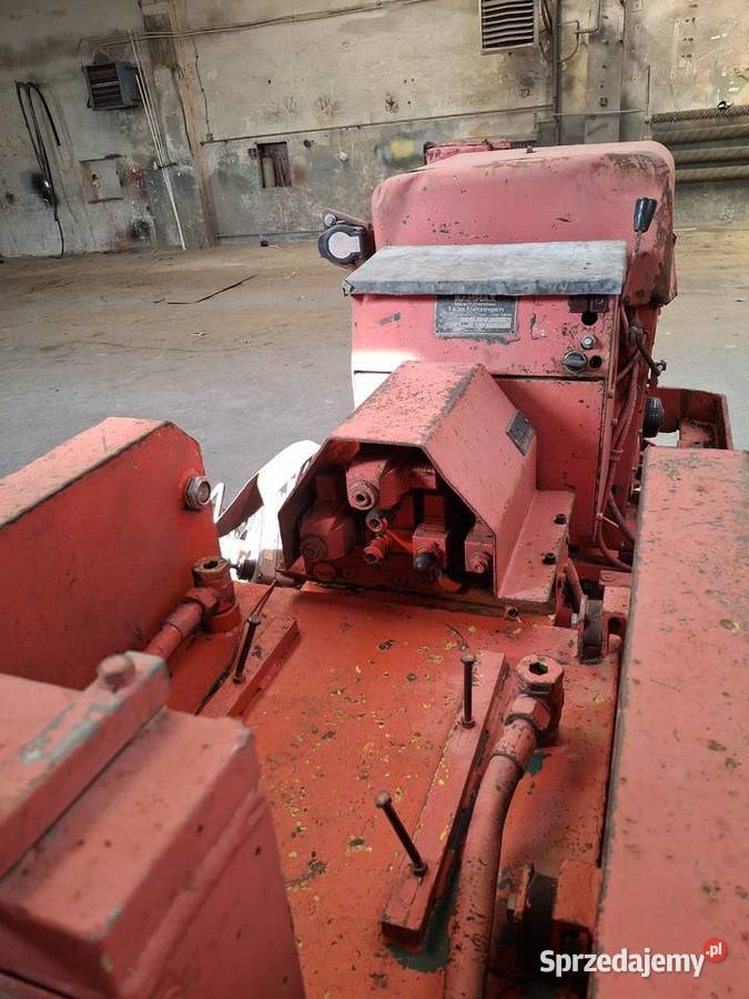 Walec wibracyjny okołkowany Rammax RW2400 Produkcja