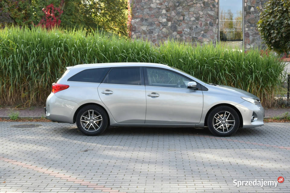 Toyota Auris 20D4D 124 2013r Climatronic Kamera 124KM