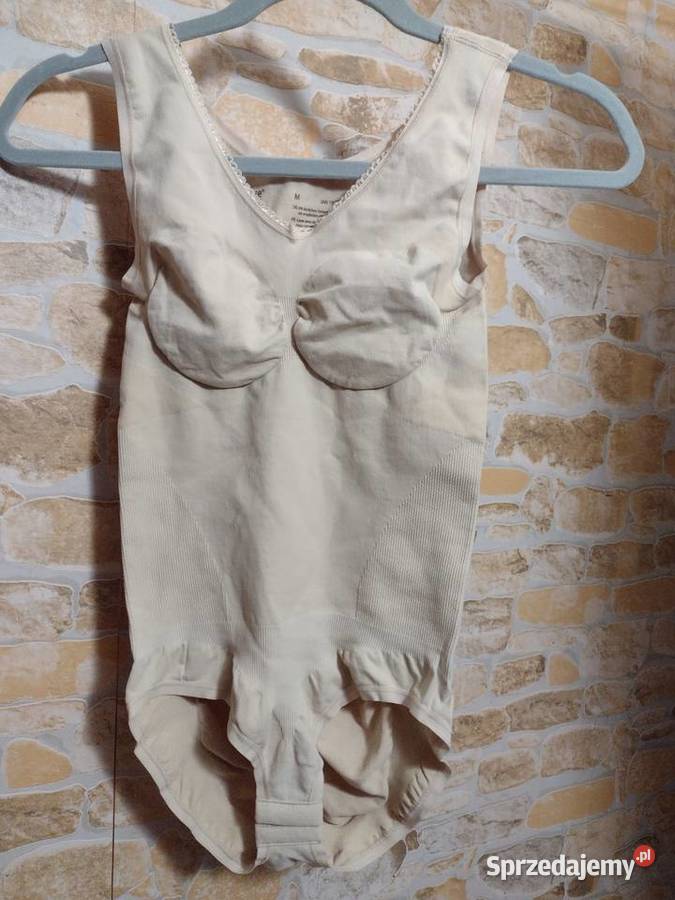 4042 Ekskluzywne body modelujące z Wiednia NOWE