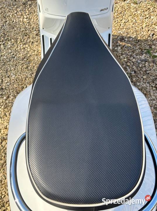2020 PIAGGIO VESPA SUPER GTS 300 Motocykle, skutery, quady Łódź