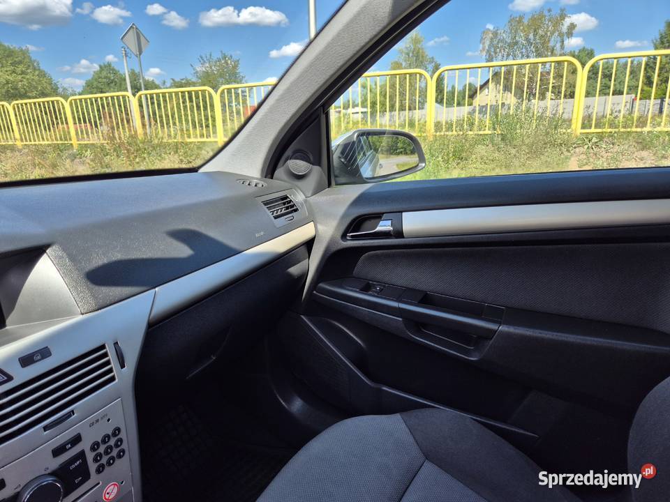 Opel Astra H 17 CDTI 2007 diesel immobilizer świętokrzyskie Ostrowiec Świętokrzyski sprzedam