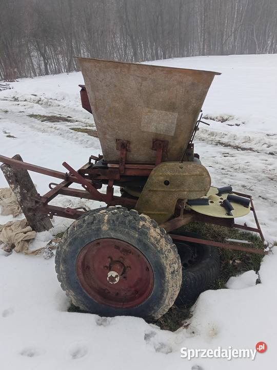 Maszyny rolnicze Wola Rafałowska